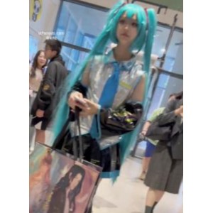 KFC萌妹初音COS私录1V787.9MB白丝绝对领域纯欲崩坏
