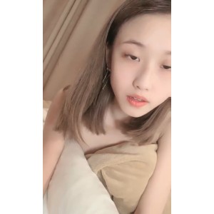 82G私藏18岁东北初恋妹子142部自拍合集嫩到骨头里