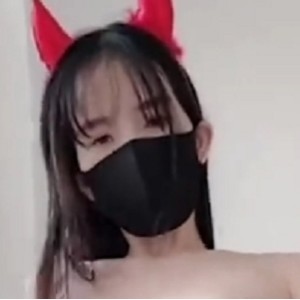 百度盘粉色情人圣诞小恶魔厨房3部300M太撩人