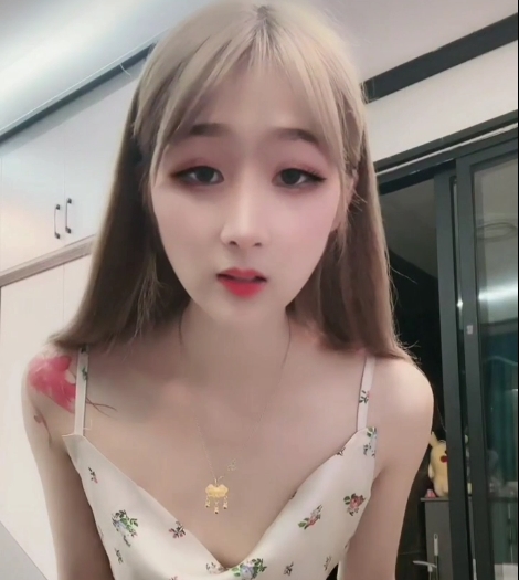 美新娘疯狂抖音125部劲舞3.4G合集辣眼睛